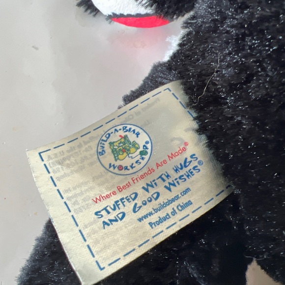 Build a Bear Valentine Black & White Puppy Dog Red Heart Eye Plush Retired BAB - Picture 5 of 5